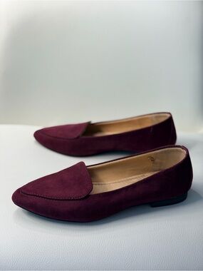 Old Navy Women's Burgundy Suede Loafers